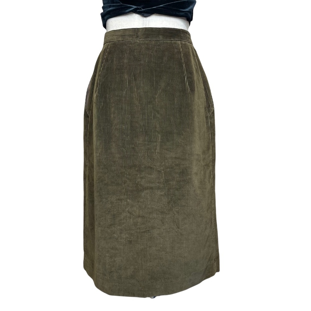 Vintage 70s Green Corduroy Button Through ILGWU Made Skirt - Picture 4 of 10
